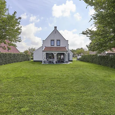 In Limburg With Sauna & Whirlpool Villa Roggel